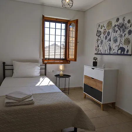 Sunlight Stonehouse Afétai