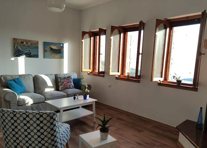 Sunlight Stonehouse Hébergement de vacances Afétai