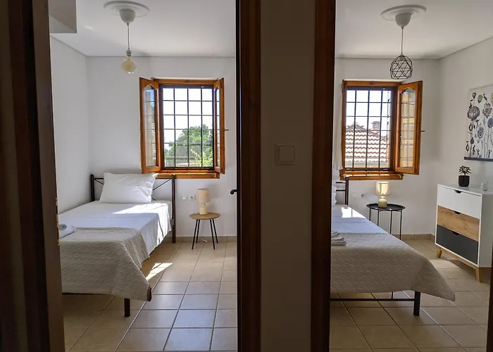 Sunlight Stonehouse * Afétai