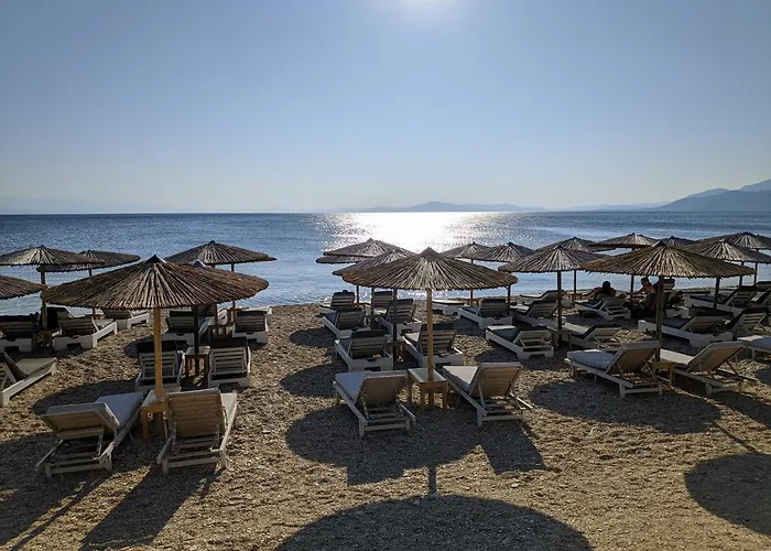 Sunlight Stonehouse Afétai